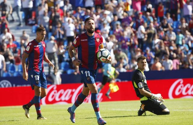  卡利亚里主场沦陷，莱切反客为主爆冷门  